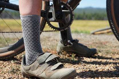 DeFeet Evo Wool Mont Ventoux 6" Socks #athletic# #cycling# #run#